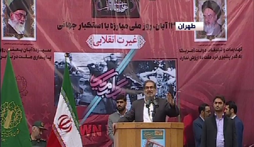 شمخاني: شعبنا في مقدمة جبهة افشال مخططات اميركا