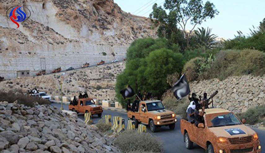 مصادر ليبية: مجموعة هشام عشماوي تنسحب من مدينة درنة