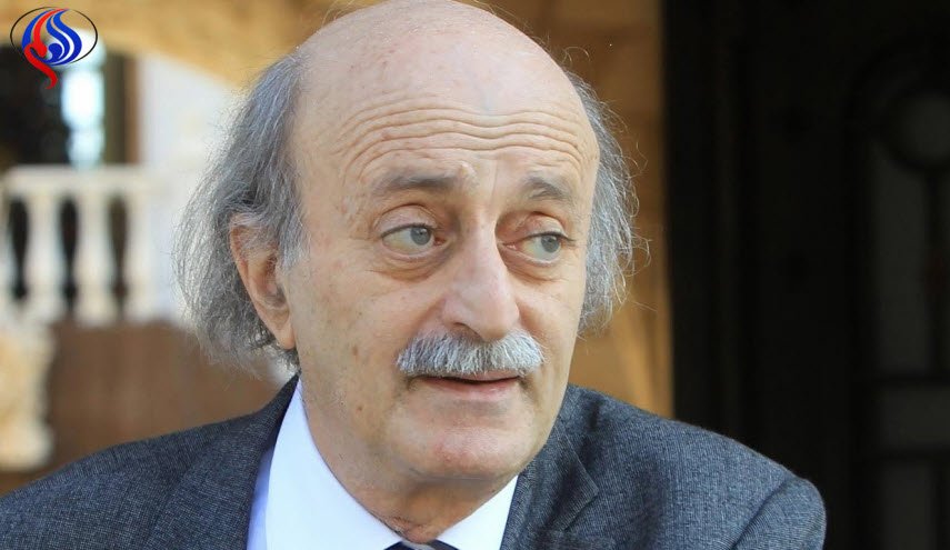 جنبلاط يرد على استقالة الحريري ... ويعلق على علاقة السعودية وإيران!