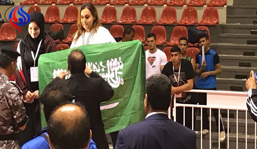 إنشاء نوادي مصارعة نسائية يثير الجدل في السعودية!