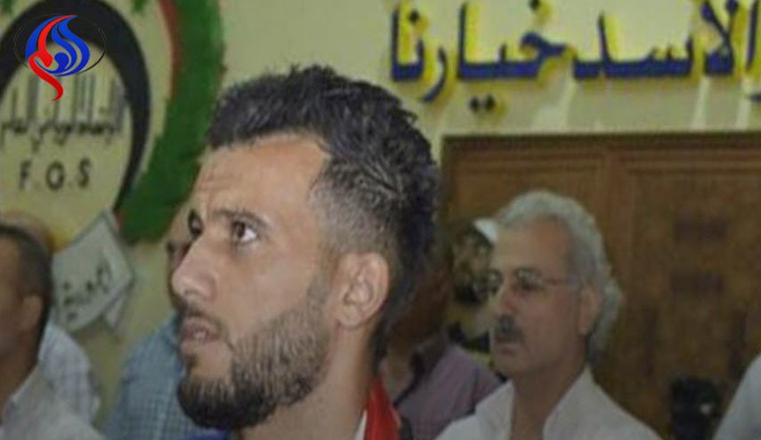 شاهد... صورة السومة مع عائلة الرئيس الأسد تشعل المواقع