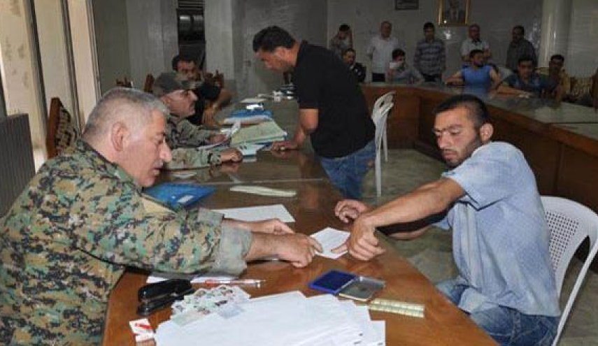 تسوية أوضاع 120 شخصا من بلدة تلبيسة ومدينة الرستن بريف حمص 