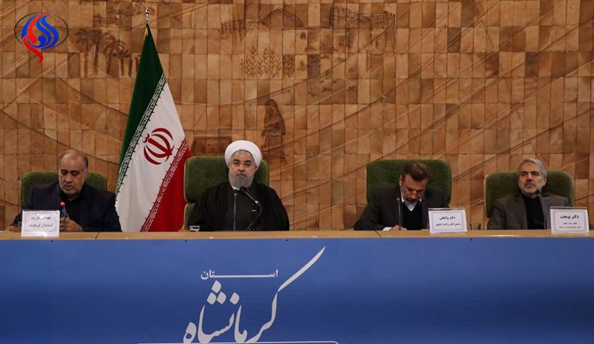 روحاني: البدء بإعادة بناء المناطق المنكوبة في الزلزال
