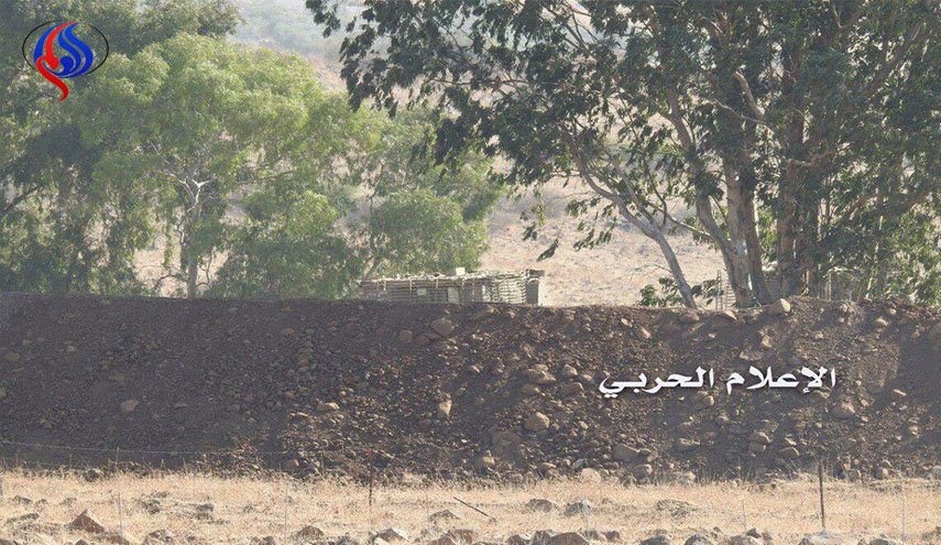 الاحتلال يواصل رفع سواتر ترابية مقابل الأراضي اللبنانية +صور
