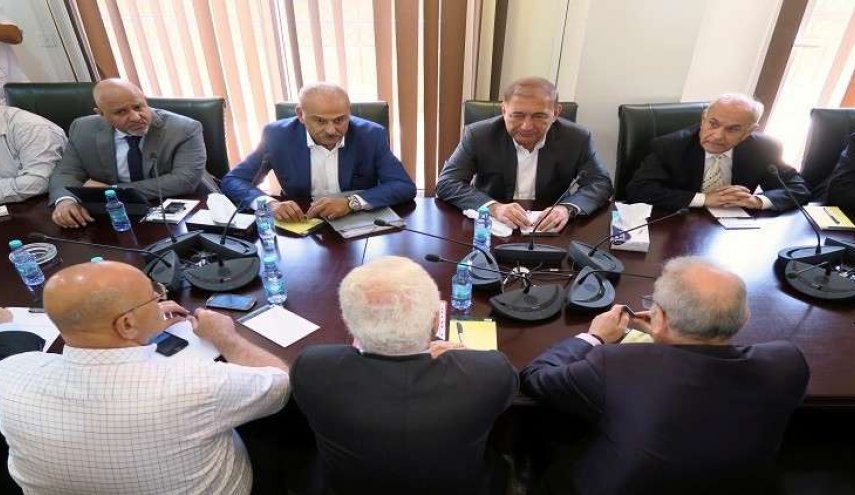المعارضة السورية تجتمع في الرياض لحسم تمثيلها في جنيف