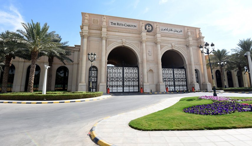 إيقاف أمير سعودي في الرياض! 