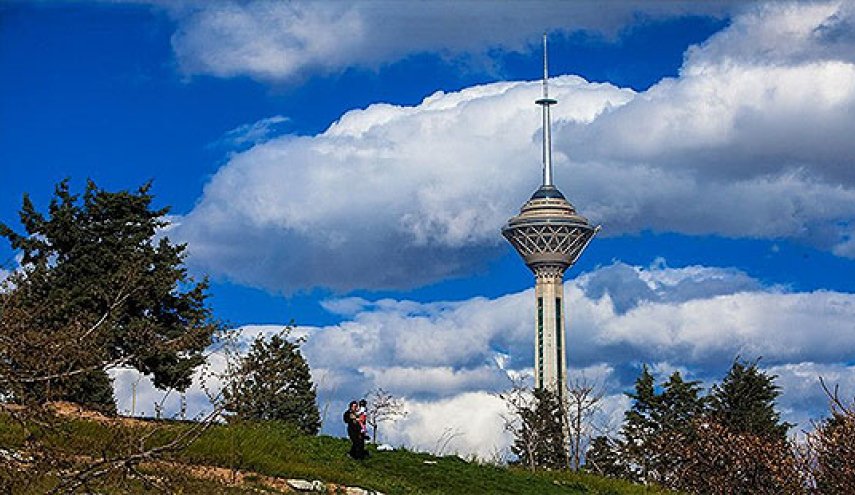 وزش باد بسیار شدید در تهران