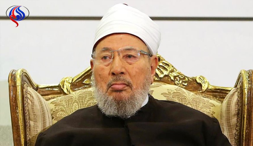 بلاغ يتهم القرضاوي بالتحريض على قتل المصلين في الروضة