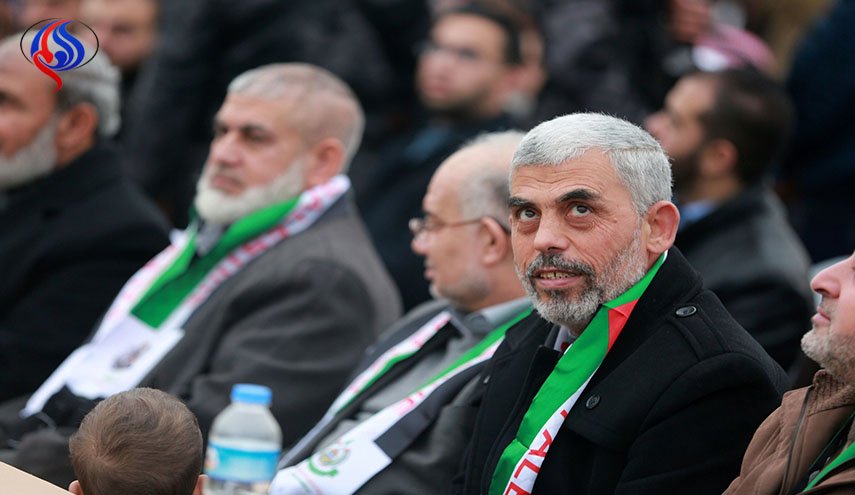 بحضور الوفد الامني المصري.. السنوار يدعو الفصائل لاجتماع طارئ