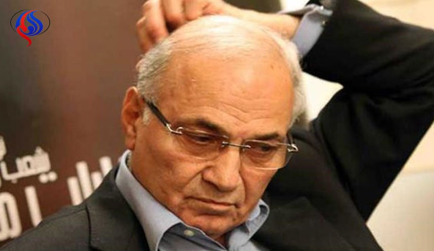  قرقاش يرد على أحمد شفيق: 