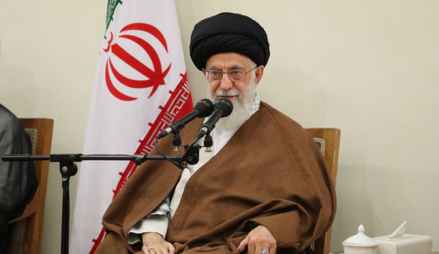بیانات رهبر انقلاب در دیدار با دست‌اندرکاران کنگره قرآن و علوم انسانی