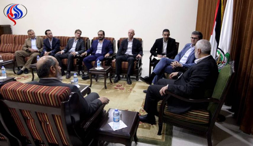 حماس: منع الاحتلال الوفد السويسري زيارة غزة انتهاك لحق شعبنا