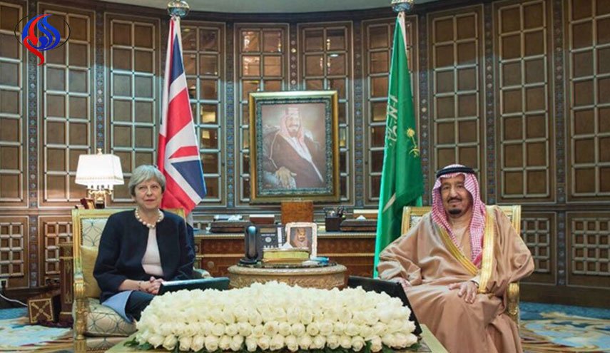  ماي تحث الرياض على 