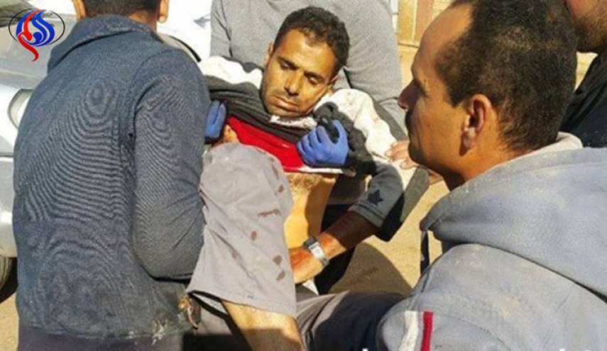 بالصور..استشهاد فلسطيني برصاص مستوطن في الضفة الغربية
