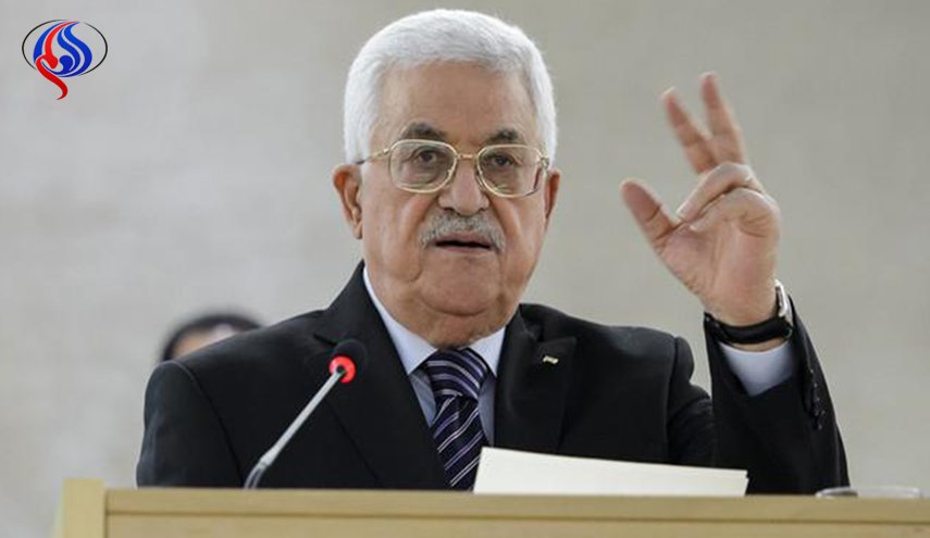 عباس يهاتف السيسي وتميم ويضعهما بصورة اوضاع القدس