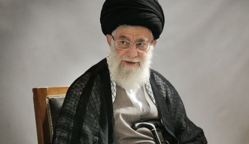 آمریکا‌یی‌ها «امام‌المتعصّبین» هستند و به ارزش‌هاى آمریکایی تکیه و اصرار دارند/تعصّب، پایبندى بى‌منطق است