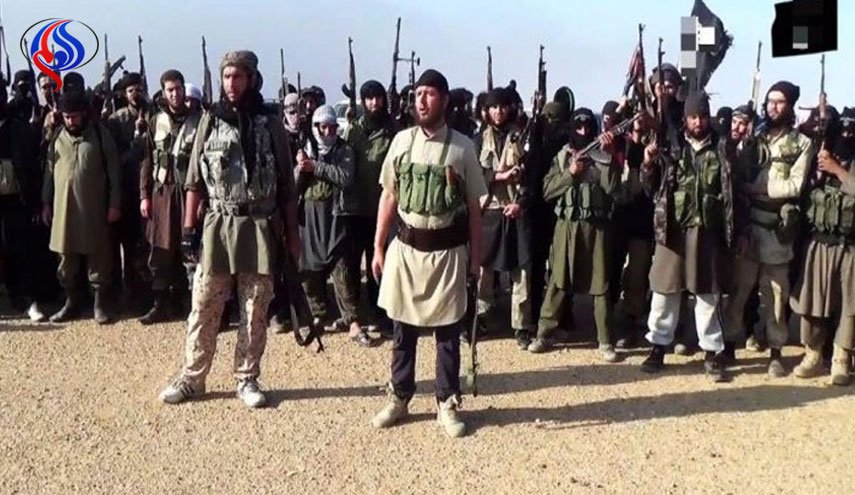 مصير بقايا داعش بين هارب وحالق لحيته