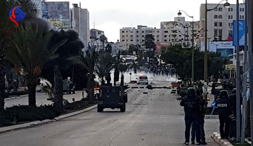 بعد قرار ترامب.. السفارة الأميركية بالأردن تعلق خدماتها وتحذر رعاياها 