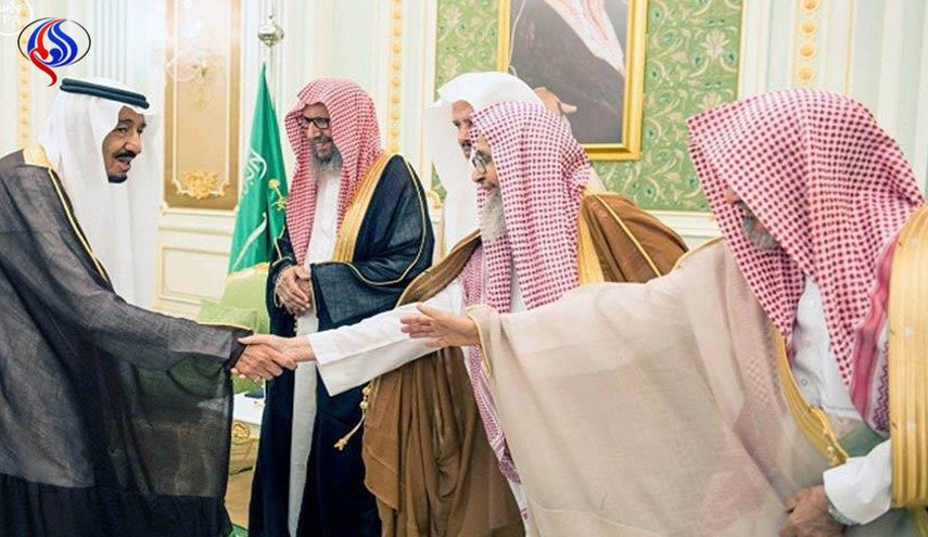 هيئة العلماء السعودية تصدر 