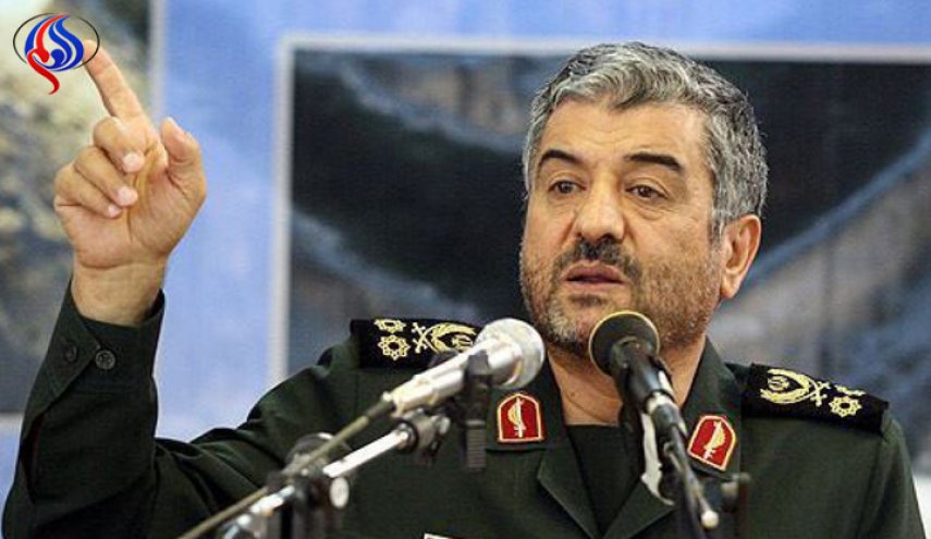 اللواء جعفري: مشاهد التضحية في المناطق المنكوبة بالزلزال تحققت استجابة لطلب قائد الثورة
