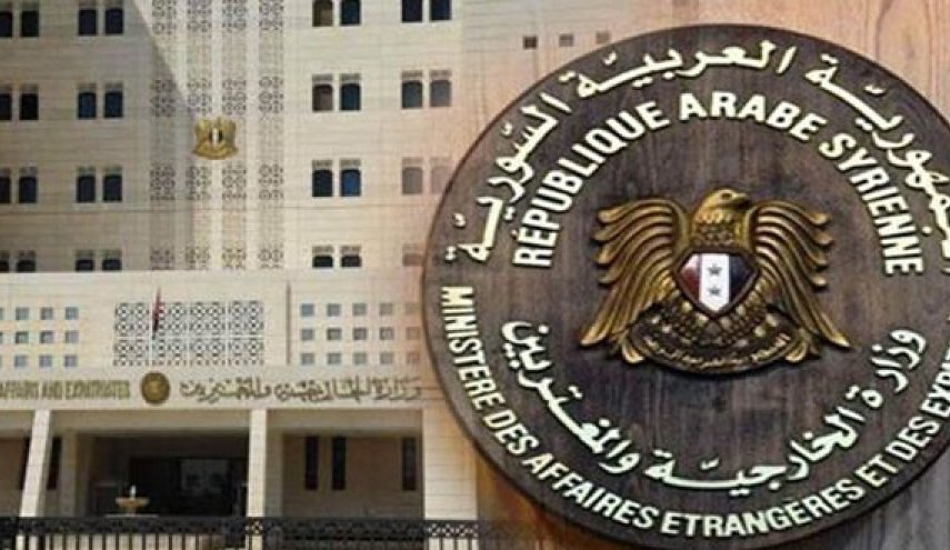  ائتلاف آمریکا در سوریه تروریستها را به مناطق امن منتقل و از آنان حمایت میکند
