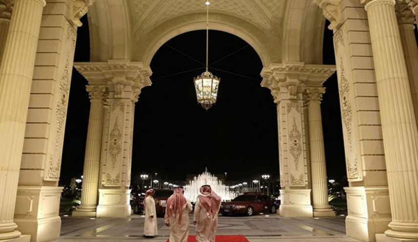 الكشف عن عدد معتقلي 