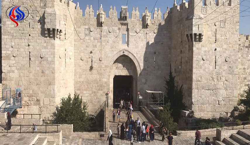 إصابة فتاة في قمع الاحتلال تظاهرة باب العامود بالقدس