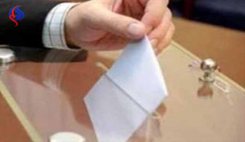 تونس تجري في مايو أول انتخابات محلية بعد الانتفاضة