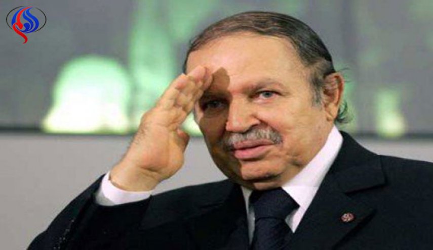 بوتفليقة يشيد بتطور العلاقات الجزائرية الصينية