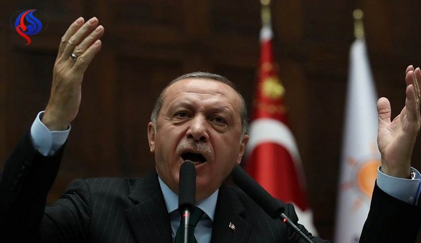 عبد الباري عطوان: 5 اسباب وراء فتح اردوغان النار فجأة على الأسد..