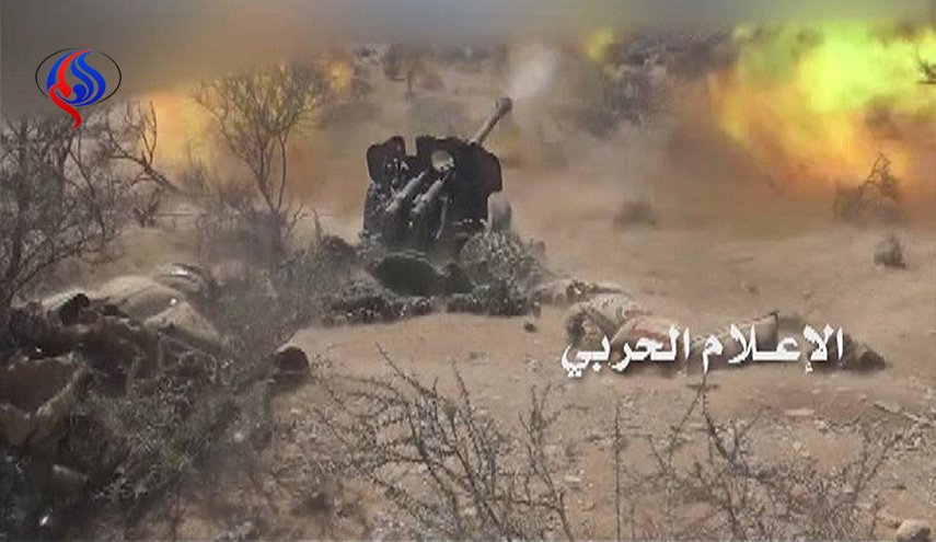 دك تجمعات الجيش السعودي وقنص جنديين بعسير وجيزان