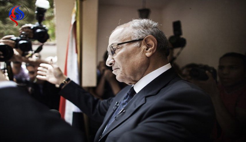 شفيق يغادر الفندق.. ويذهب لمنزله!