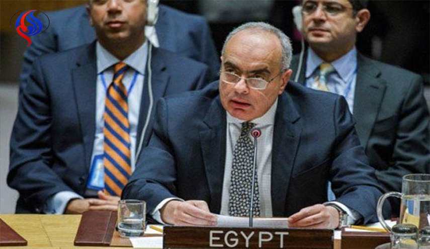 مندوب مصر بمجلس الامن يحذر من فراغ سياسي في ليبيا