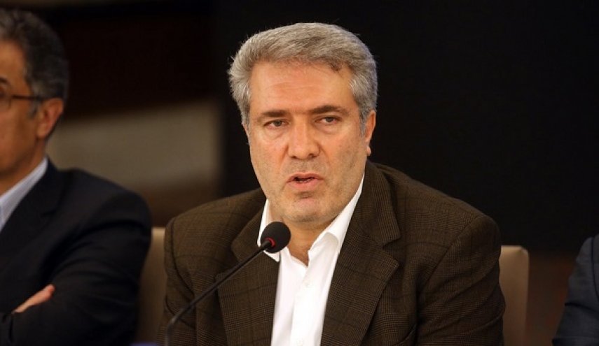نرخ عوارض خروج کم می‌شود