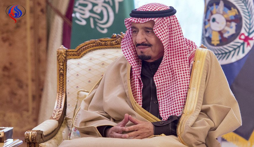 شاهد بالصورة... شابة مغربية يستقدمها الملك سلمان بشكل خاص !