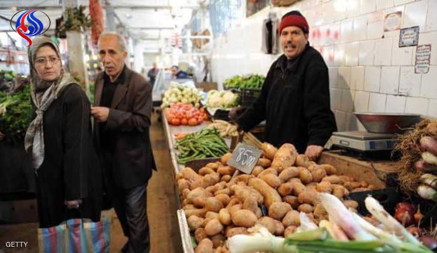 الجزائر تحظر استيراد 900 سلعة 