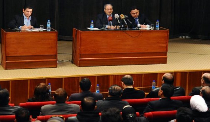 المقداد: الدستور لا يصاغ إلا على الأرض السورية ودي ميستورا غير نزيه
