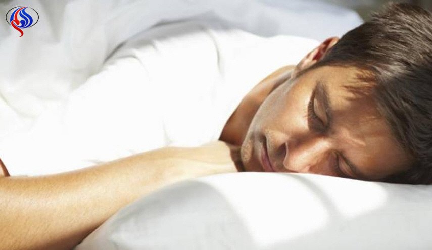 ما الخطأ الذي نرتكبه ويمنعنا من الاستمتاع بالنوم؟