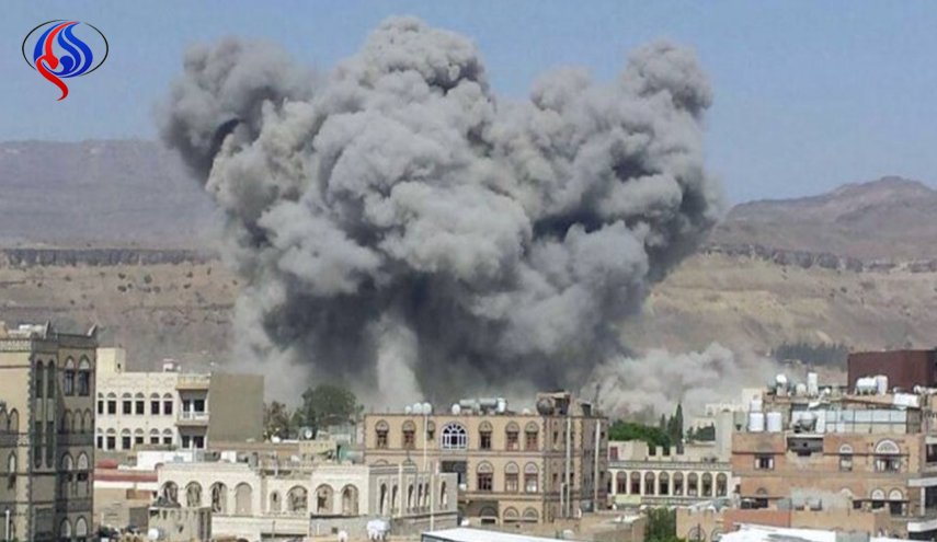 العدوان السعودي يفجر منزل الشيخ عادل الاصبحي في تعز