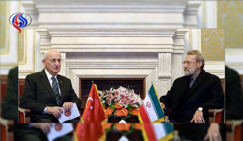 لاريجاني يؤكد ضرورة تعاون ايران وتركيا امنيا بالمنطقة