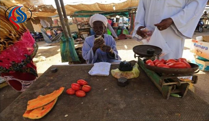 الجنيه السوداني يتراجع بإستمرار أمام الدولار

