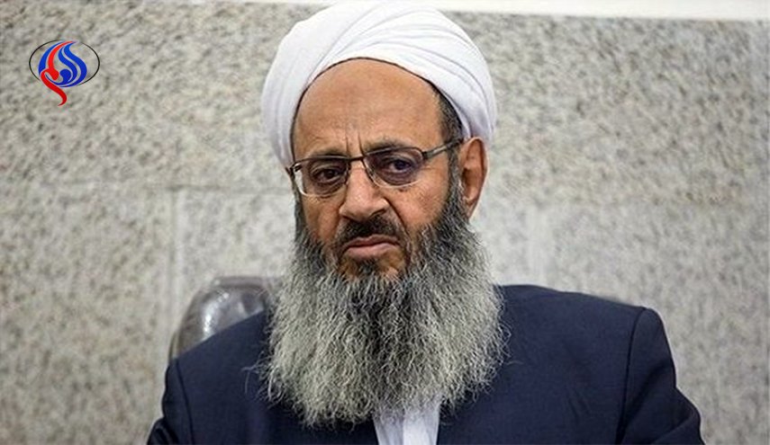 امام جمعة السنة بزاهدان: الاعداء بصدد زعزعة امن ايران
