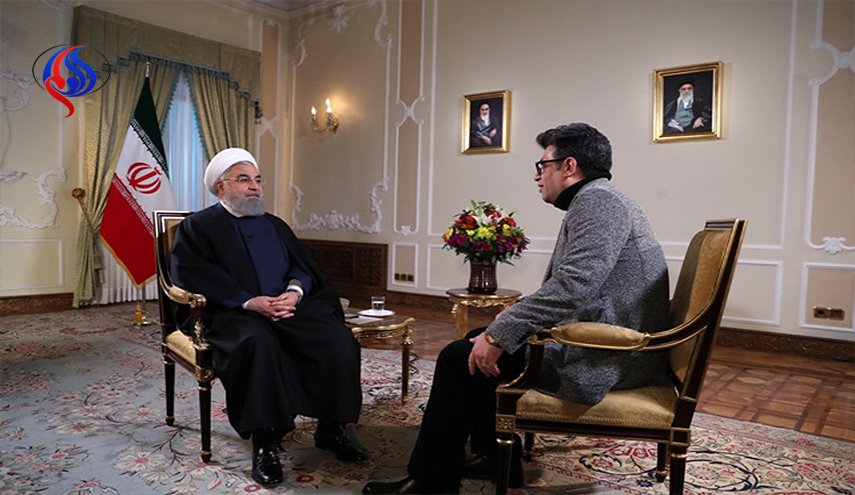 الرئيس روحاني: وضع الحجر الاساس في عشرة الفجر لتحويل البناء المتهالك الى بناء جديد