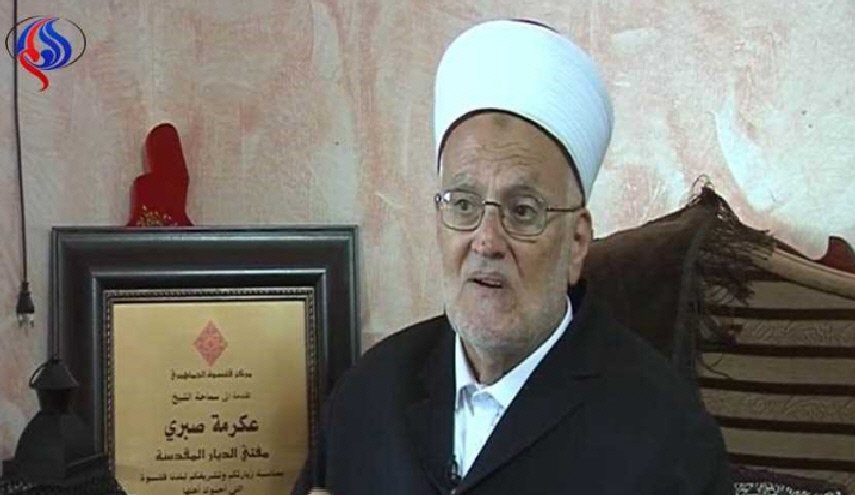 كيف وصف الشيخ عكرمة صبري  زيارة بنس لحائط البراق