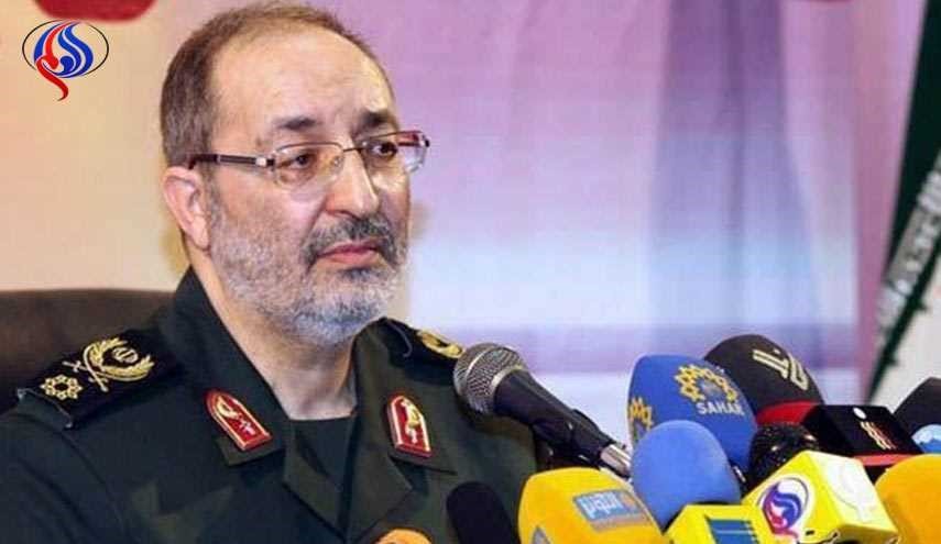 العميد جزائري: ليس لفرنسا وغيرها الحق بالتدخل في الشأن الايراني