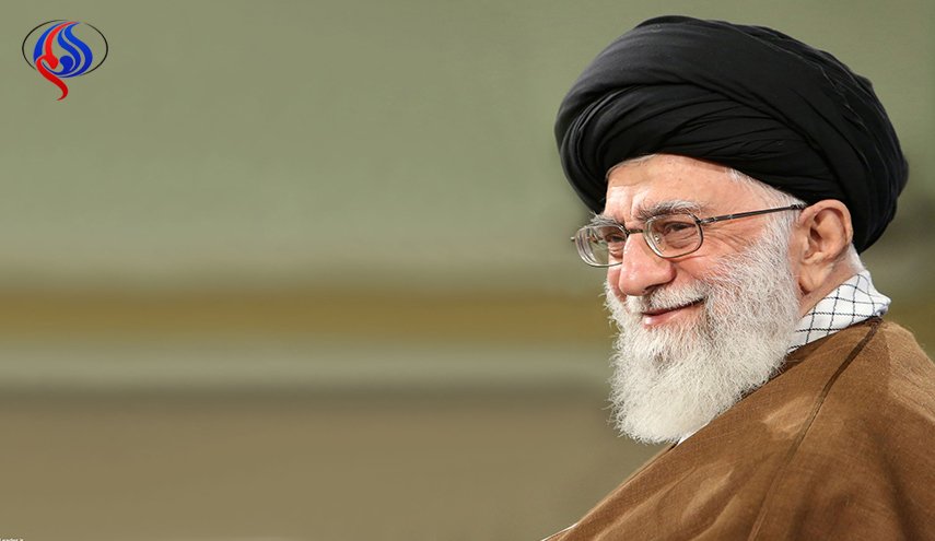هذا ما دعا قائد الثورة الاسلامية الطلبة الجامعيين إليه 