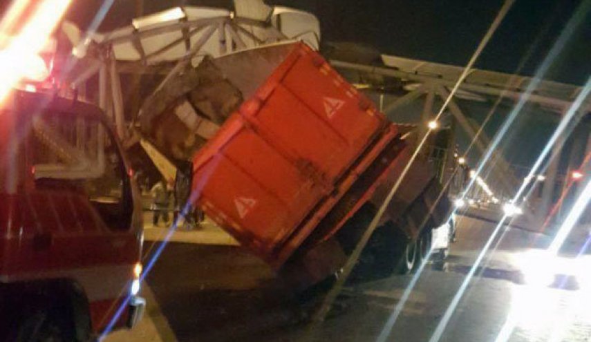 افزایش تعداد جان‌باختگان حادثه سقوط پل عابر پیاده 