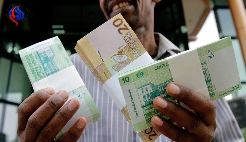 ما هي قرارات السودان الجديدة لإنقاذ الجنيه من الانهيار؟