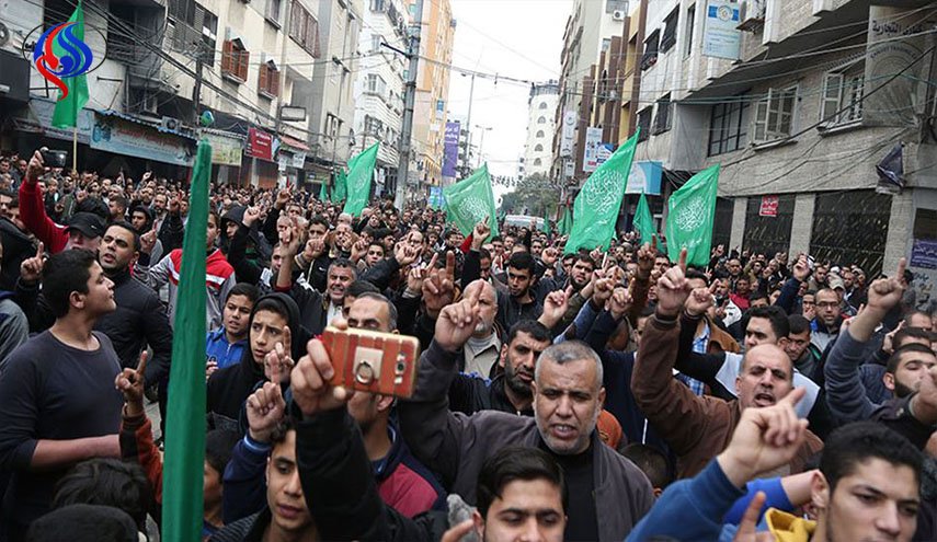 حماس تبارك عملیة سلفیت وتشيد بتنوع العمل الفدائي الناجح