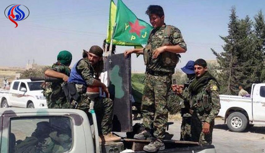 رتل عسكري كردي يخرج من منبج ويتجه لمدينة عفرين